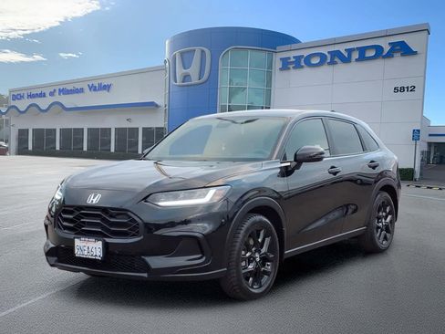 Used 2024 Honda HR-V Sport image 1