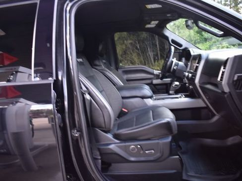 Used 2019 Ford F150 Raptor w/ Equipment Group 802A Luxury AWD/4WD image 17