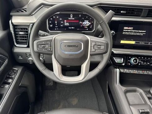 New 2026 GMC Sierra 3500 Denali w/ Denali Reserve Package image 15