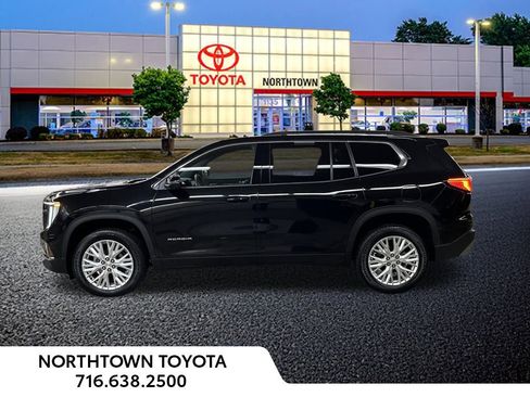 Used 2024 GMC Acadia Elevation image 2