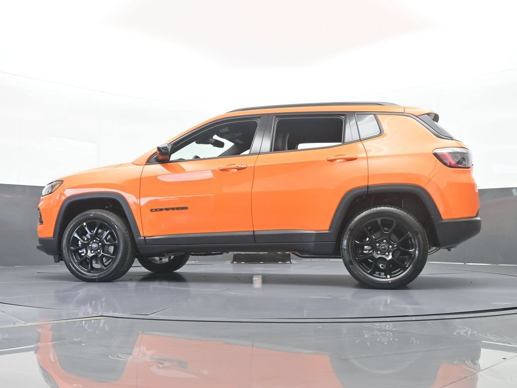 New 2026 Jeep Compass Latitude AWD/4WD image 50