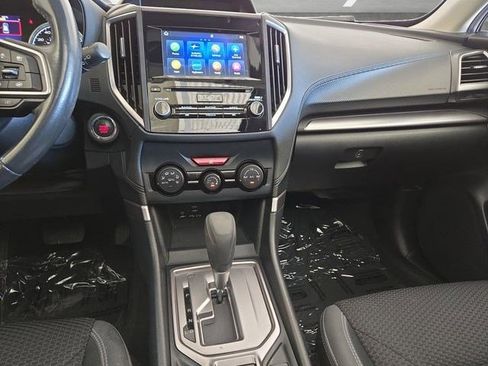 Used 2022 Subaru Forester Premium image 3