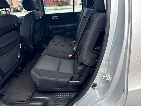 Used 2010 Honda Pilot EX image 11