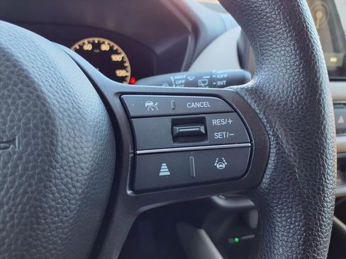 Certified 2026 Honda HR-V LX image 15