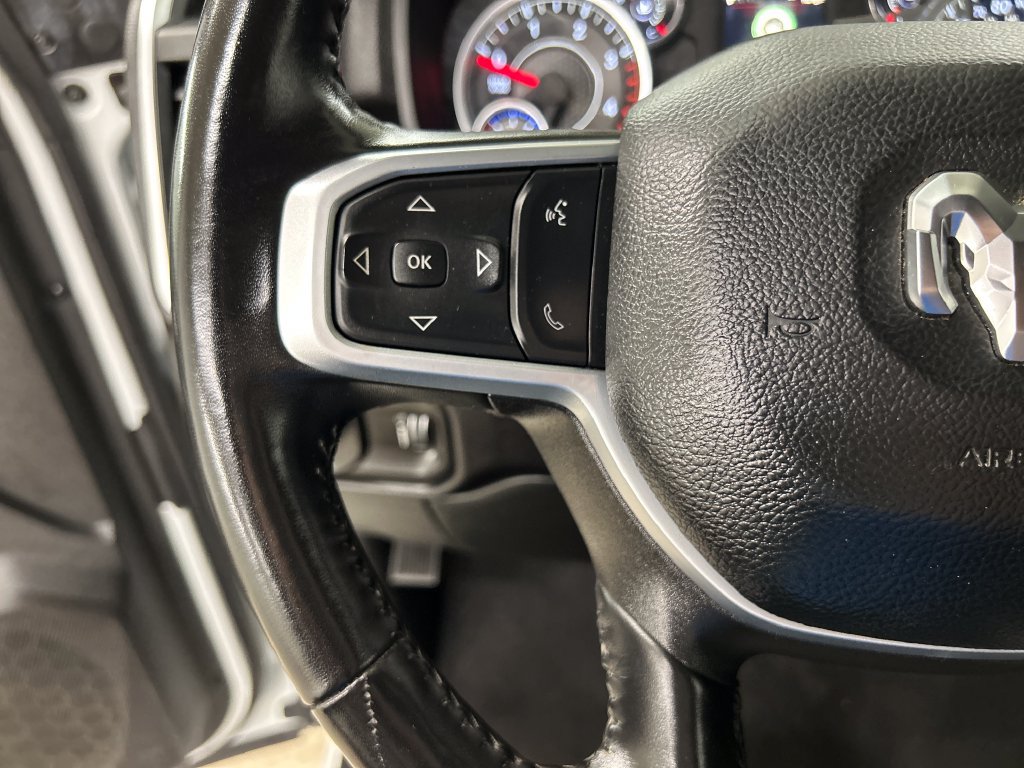 Used 2024 RAM 3500 Big Horn AWD/4WD image 22