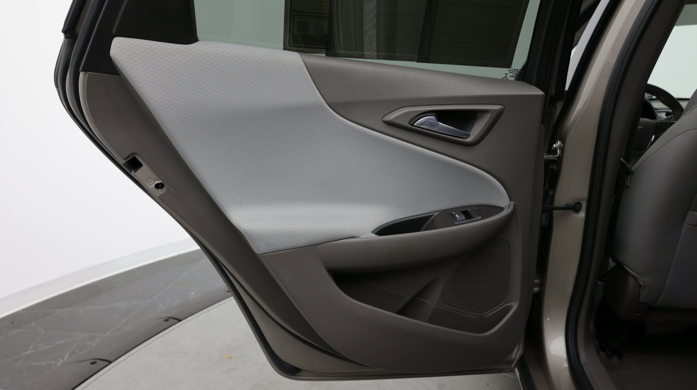 Used 2022 Chevrolet Malibu LT FWD image 27