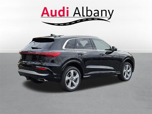 New 2025 Audi Q5 2.0T Premium Plus image 4