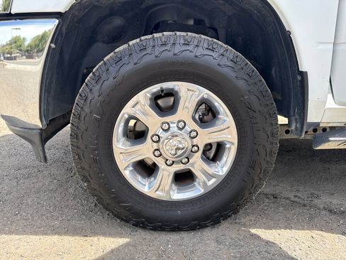 Used 2023 RAM 2500 Big Horn w/ Level 1 Equipment Group AWD/4WD image 27