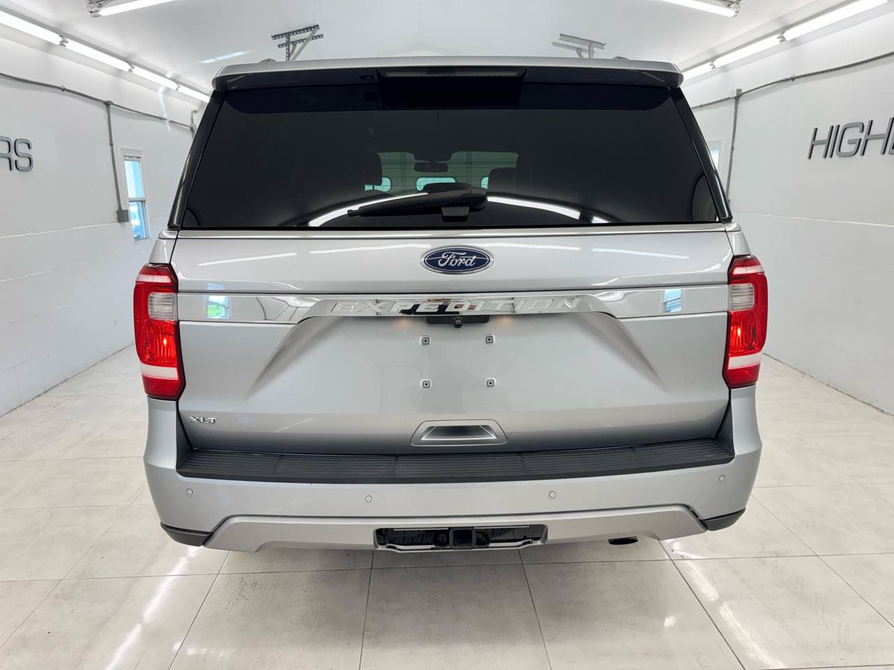 Used 2021 Ford Expedition XLT RWD image 5