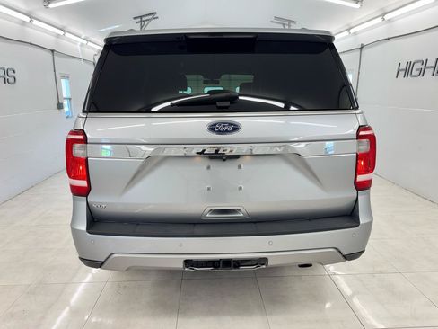 Used 2021 Ford Expedition XLT RWD image 5