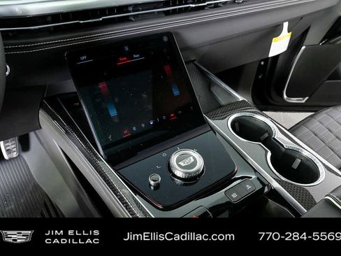 Used 2026 Cadillac Escalade V w/ LPO, Floor Liner Package image 19