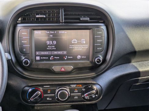 Used 2024 Kia Soul LX w/ Option Group 015 image 19