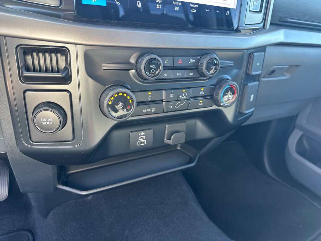 Used 2026 Ford F150 XLT RWD image 25