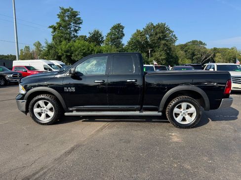 Used 2014 RAM 1500 Classic SLT AWD/4WD image 2