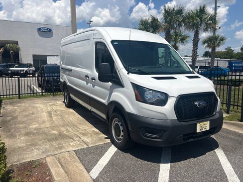 Used 2024 Ford Transit 250 148 Medium Roof RWD image 1