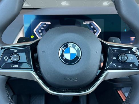 Used 2025 BMW X3 xDrive30i w/ Premium Package image 15