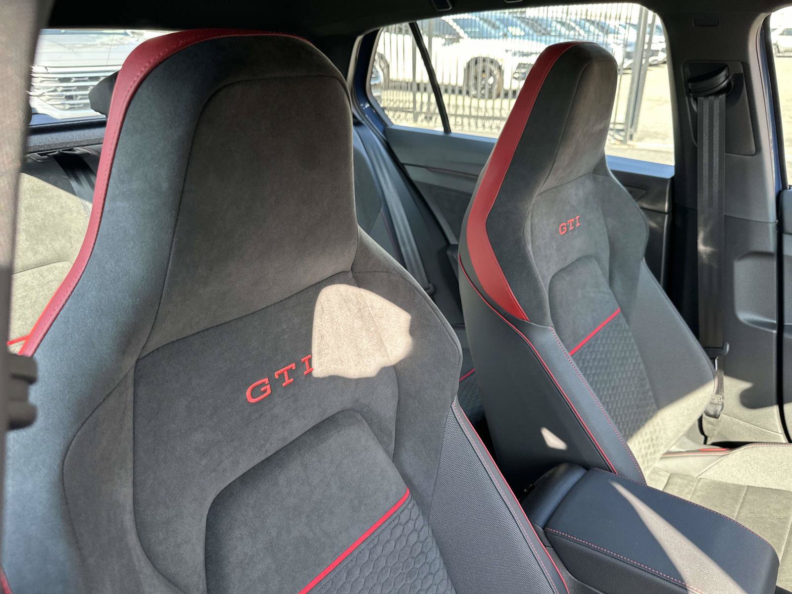 New 2026 Volkswagen GTI SE FWD image 27