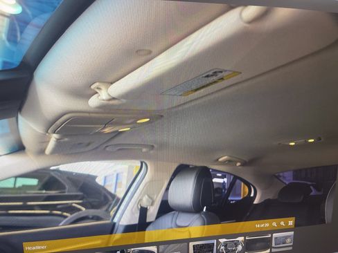 Certified 2026 Genesis G70 2.5T RWD image 12
