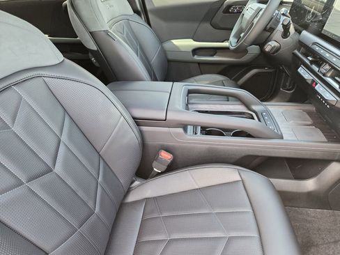 New 2027 Kia Telluride X-Line SX Prestige AWD/4WD image 11