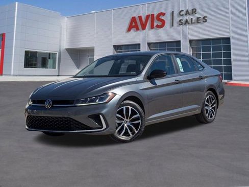 Used 2025 Volkswagen Jetta SE image 1