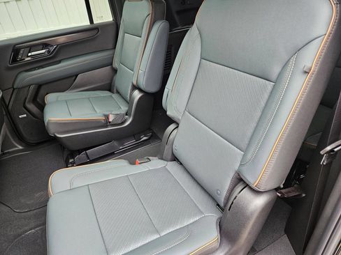 New 2026 GMC Yukon XL AT4 w/ AT4 Premium Plus Package AWD/4WD image 27
