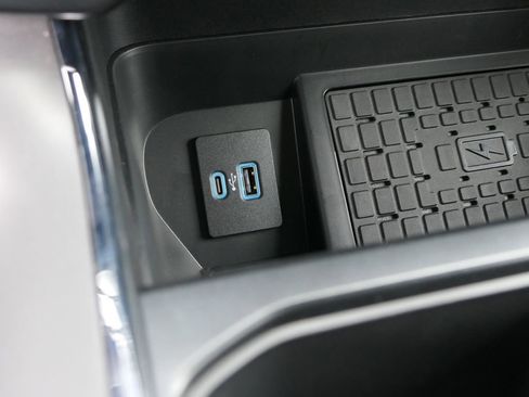 Used 2024 Ford F150 XLT w/ Equipment Group 302A MID image 20