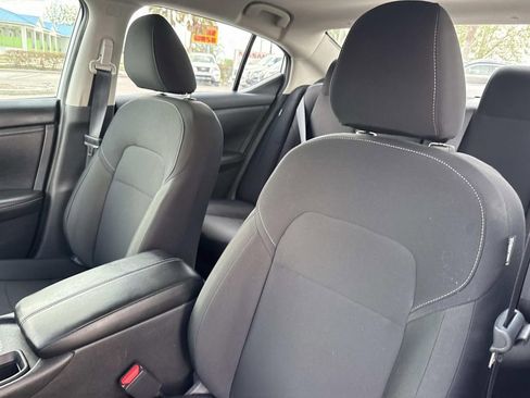 Certified 2025 Nissan Sentra S image 19