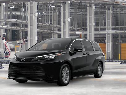 New 2026 Toyota Sienna LE