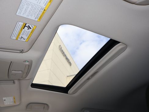 Certified 2023 INFINITI QX80 Premium Select w/ Cargo Package image 5