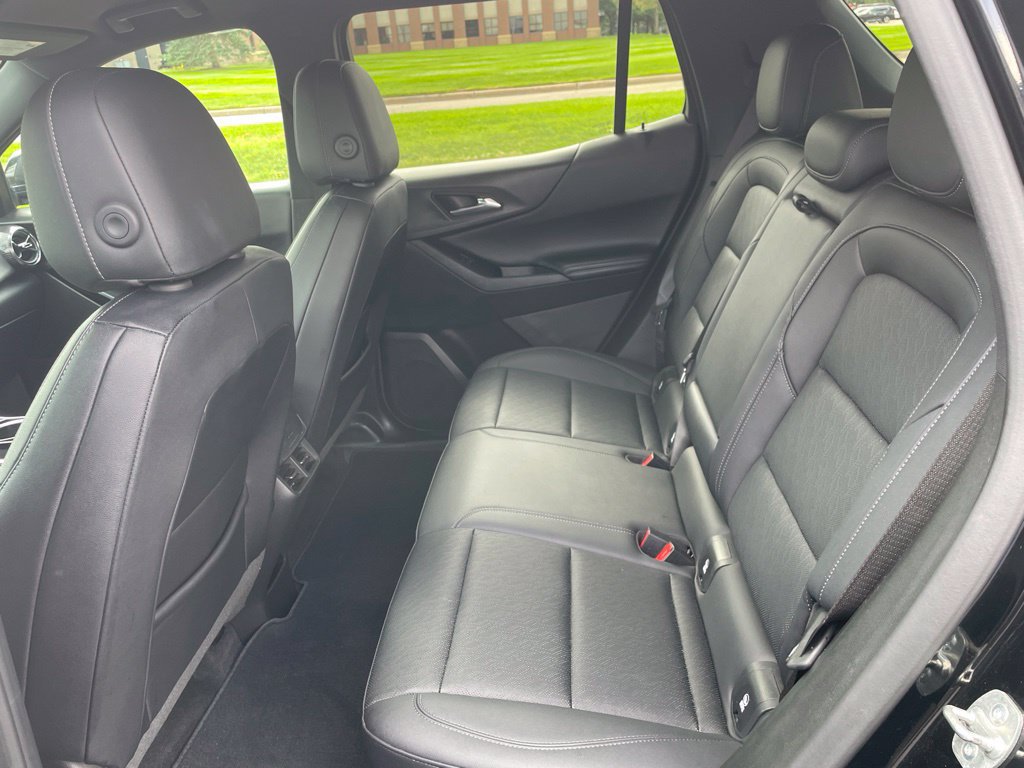 Used 2025 Chevrolet Equinox LT w/ Convenience Package II AWD/4WD image 22