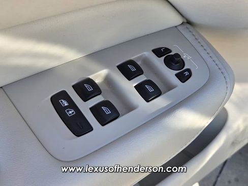 Used 2021 Volvo XC60 T8 Inscription w/ Protection Package Premier image 22