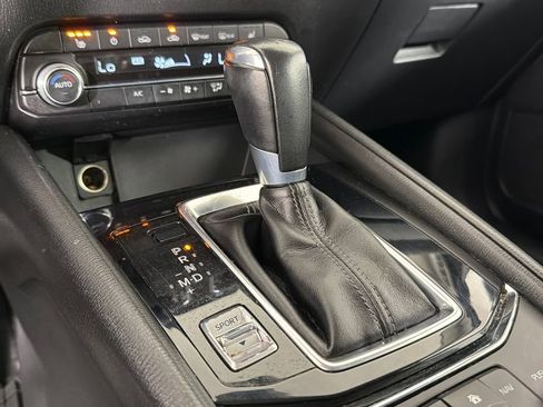 Used 2019 MAZDA CX-5 Touring image 31