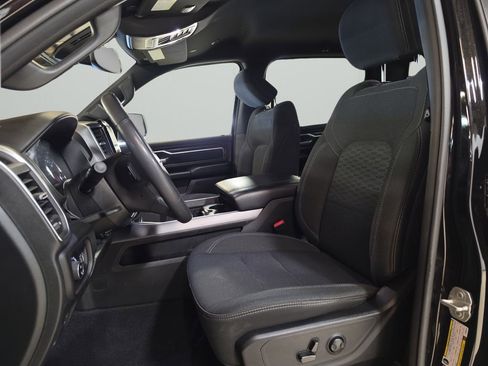 Certified 2025 RAM 1500 Big Horn AWD/4WD image 10