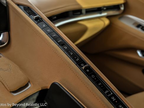 Used 2020 Chevrolet Corvette Stingray Premium Cpe w/ 3LT Preferred Equipment Group image 44