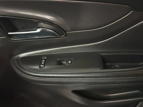 Used 2019 Buick Encore Preferred w/ Safety Package FWD image 19
