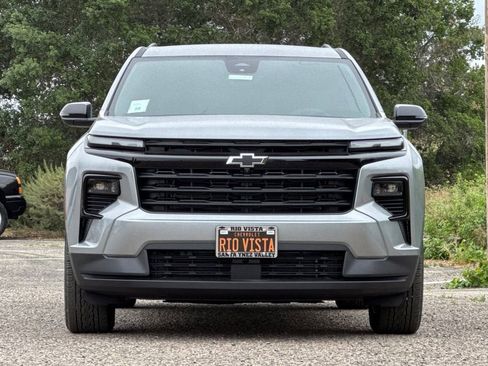 New 2026 Chevrolet Traverse LT w/ Midnight/Sport Edition image 9