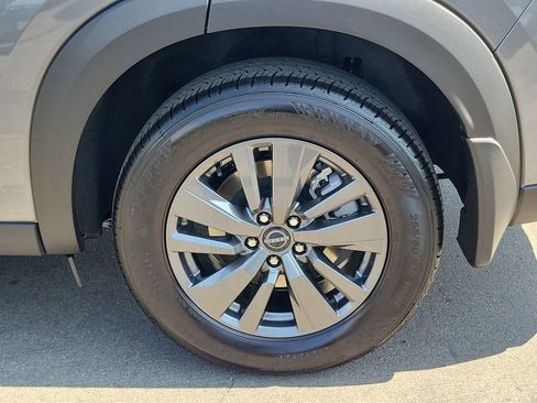 New 2026 Nissan Pathfinder SV FWD image 4