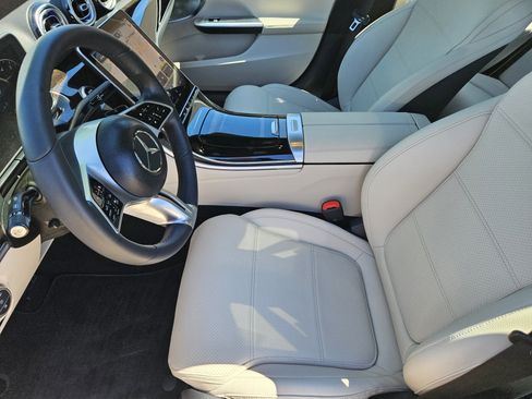 Certified 2026 Mercedes-Benz C 300 Sedan image 5