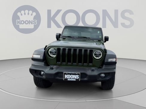 Used 2021 Jeep Wrangler Unlimited Sport AWD/4WD image 4