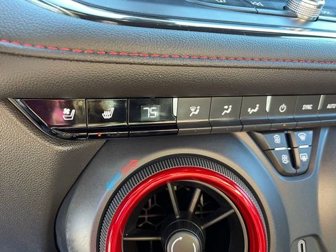 Used 2024 Chevrolet Blazer RS w/ Driver Confidence II Package image 30