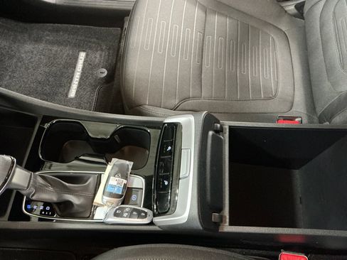 Certified 2023 Hyundai Santa Cruz SEL image 9