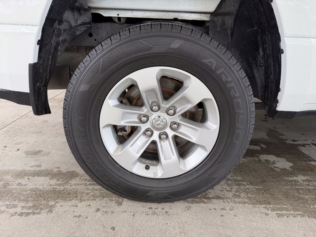Used 2023 RAM 1500 Laramie AWD/4WD image 27