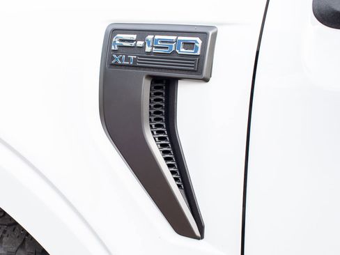 Used 2022 Ford F150 XLT w/ Equipment Group 302A High image 10