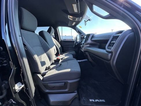 Used 2024 RAM 3500 Tradesman w/ Chrome Appearance Group image 31