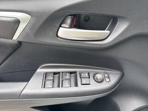 Used 2015 Honda Fit EX image 21