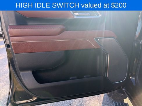 Used 2025 GMC Sierra 3500 Denali Ultimate AWD/4WD image 12