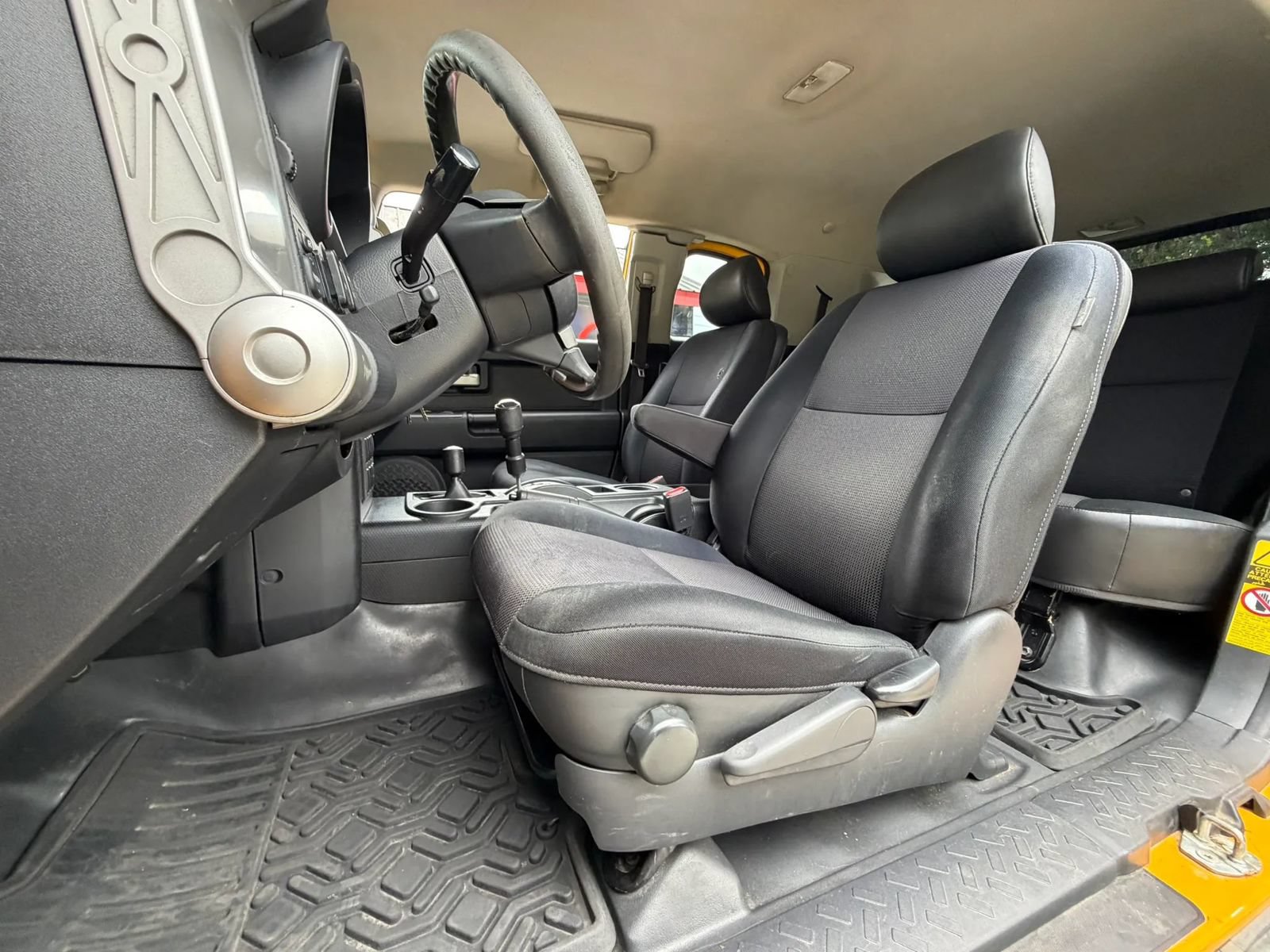 Used 2008 Toyota FJ Cruiser 4WD image 7
