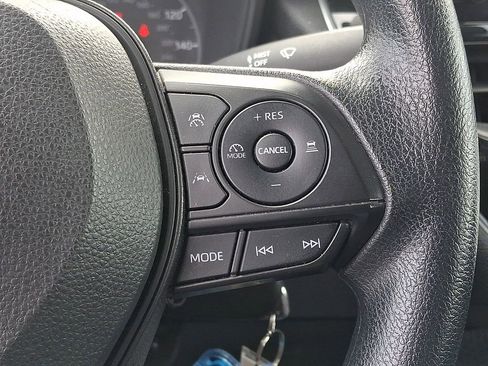 Used 2024 Toyota Corolla LE FWD image 21