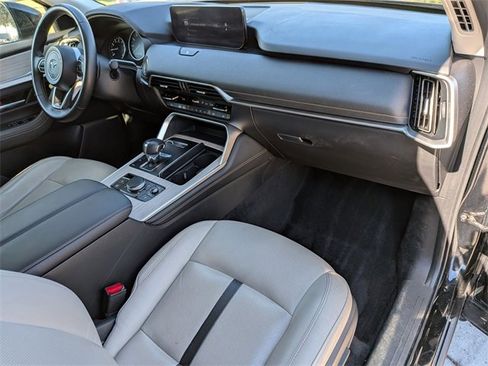 Certified 2024 MAZDA CX-90 3.3 Turbo w/ Preferred Package image 29