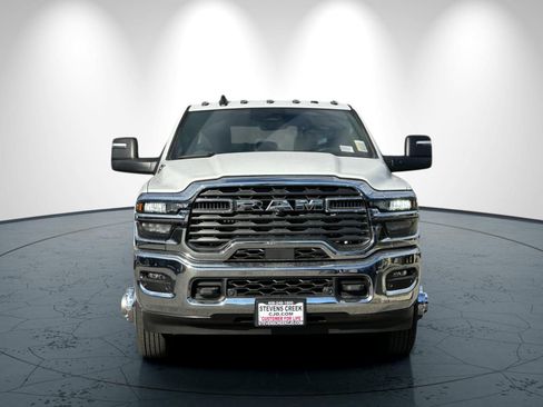 New 2026 RAM 3500 Tradesman image 9